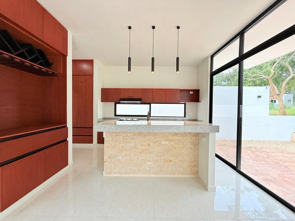 Casa de 4 recámaras en esquina dentro de Altozano — foto 4