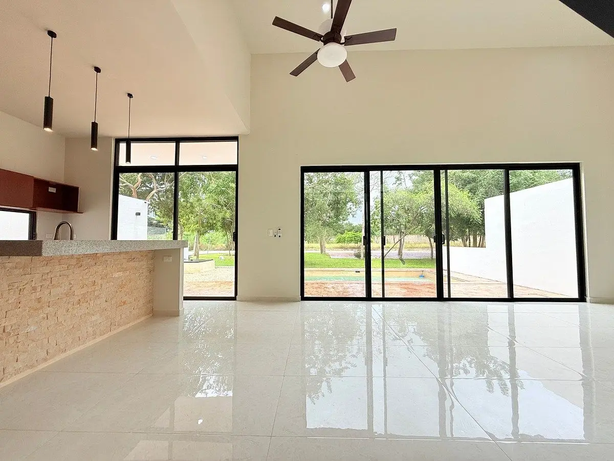 Casa de 4 recámaras en esquina dentro de Altozano — foto 5