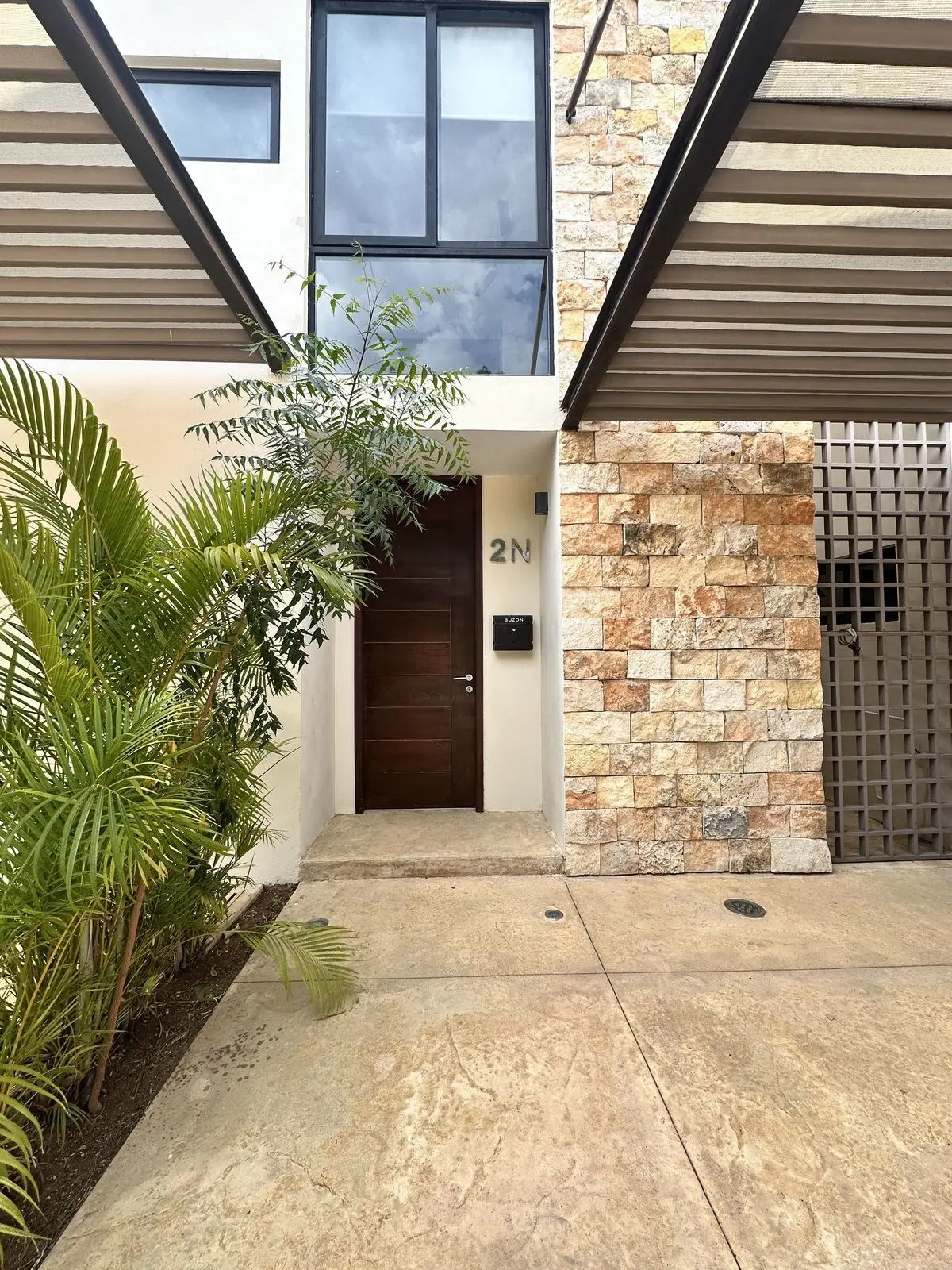 Casa en venta dentro de privada en Temozón Norte — foto 2