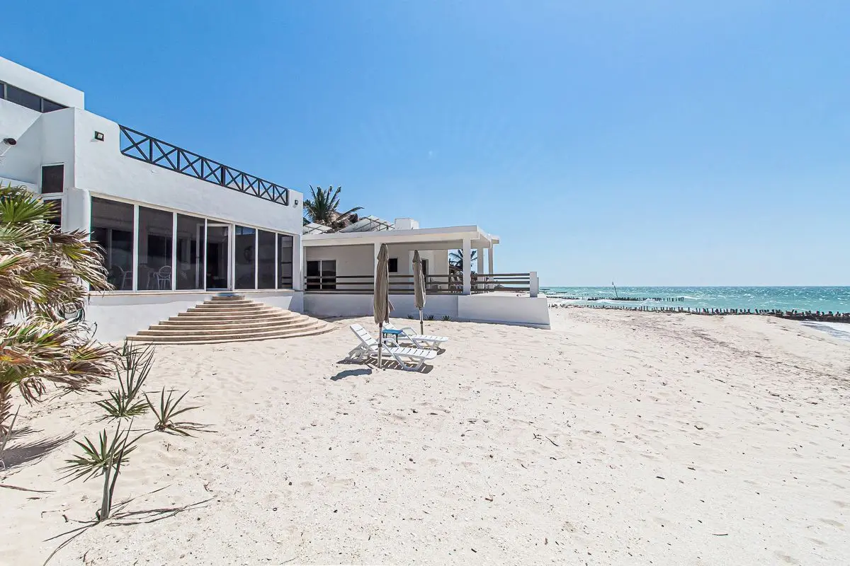 Kukulkan House, Oceanfront w/Amazing Views! ChelemCasa Kukulkan, Oceanfront w/Amazing Views! Chelem — foto 4