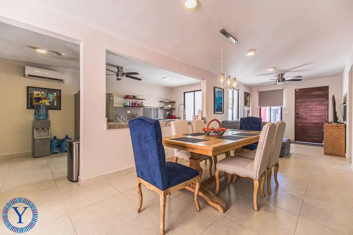 Flamingo House: Large Duplex w/Income Potential - García GinerésCasa Flamingo: Large Duplex w/Income Potential - García Ginerés — foto 6