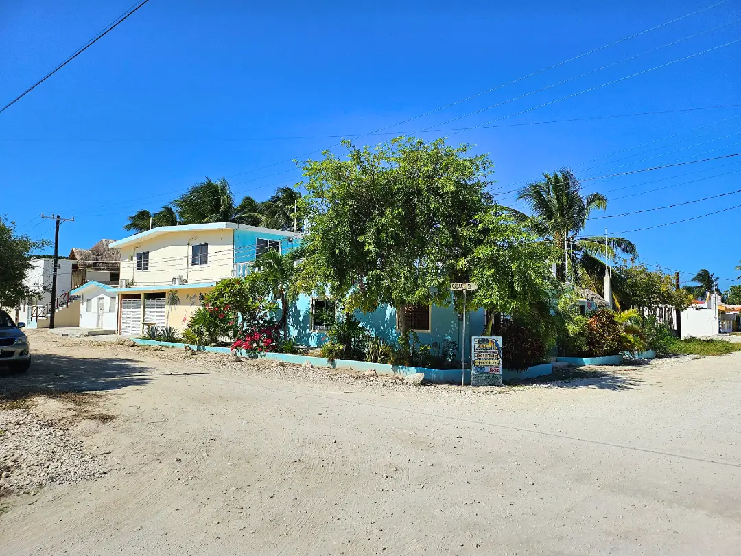 Casa Amigoville -Lovely Split Level Home w/Two Guest Suites — foto 2