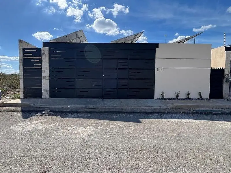 Happy Housecasa Feliz