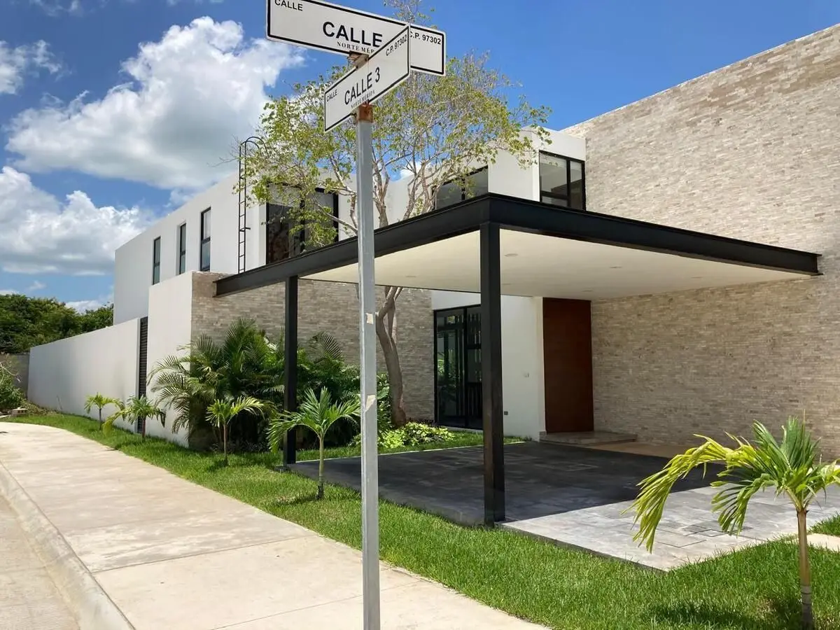 Casa en Venta en Esquina Privada Nortemérida — foto 2