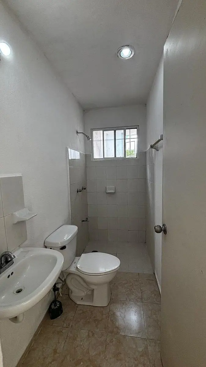 Casa en renta en Caucel — foto 2